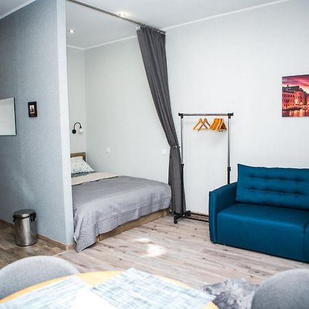 Appartement Luxury Flat In Downtown à Lviv Extérieur photo