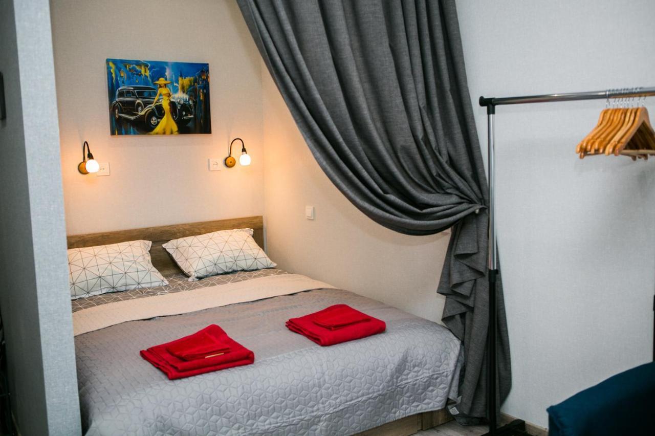Appartement Luxury Flat In Downtown à Lviv Extérieur photo