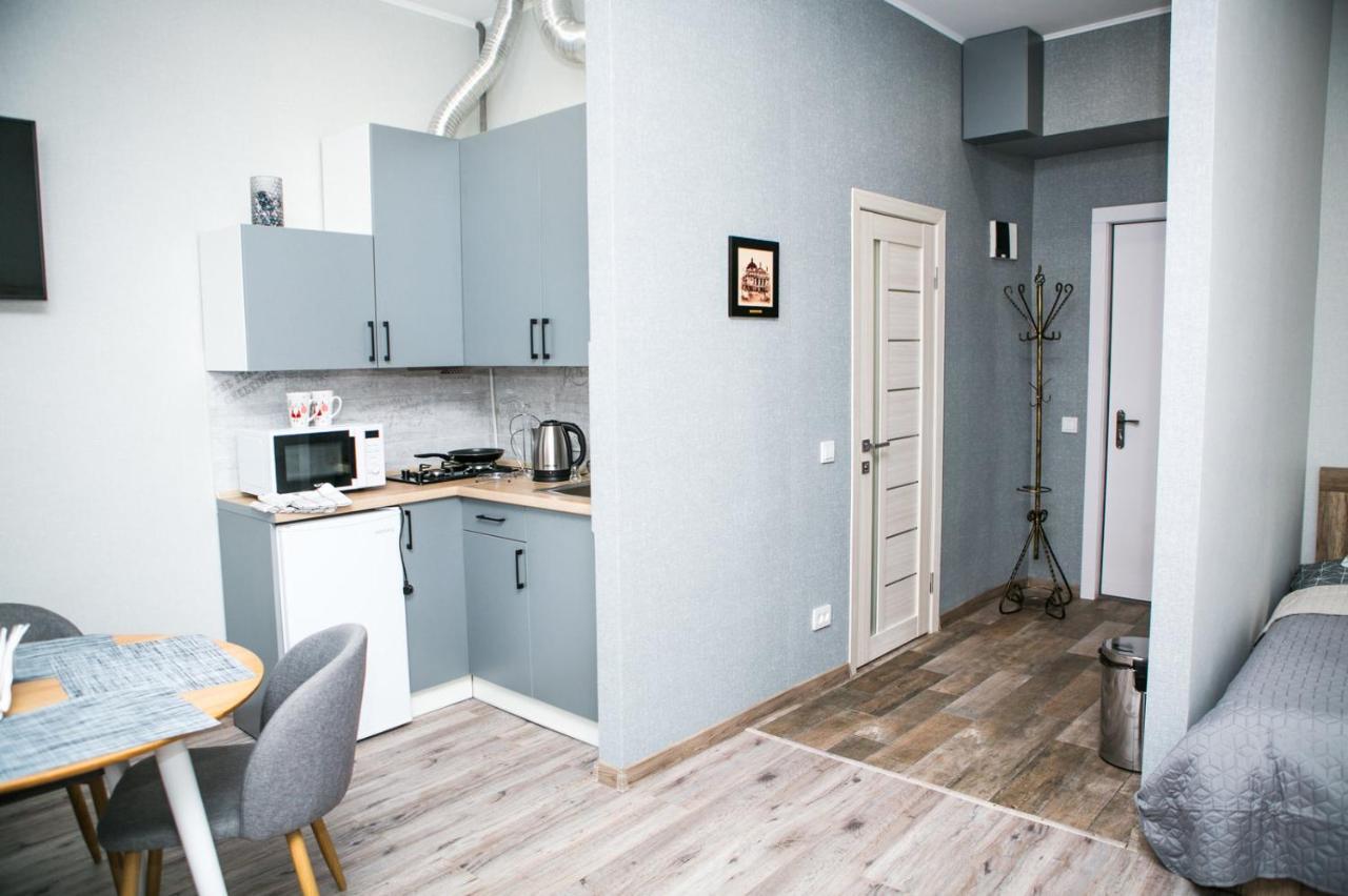 Appartement Luxury Flat In Downtown à Lviv Extérieur photo